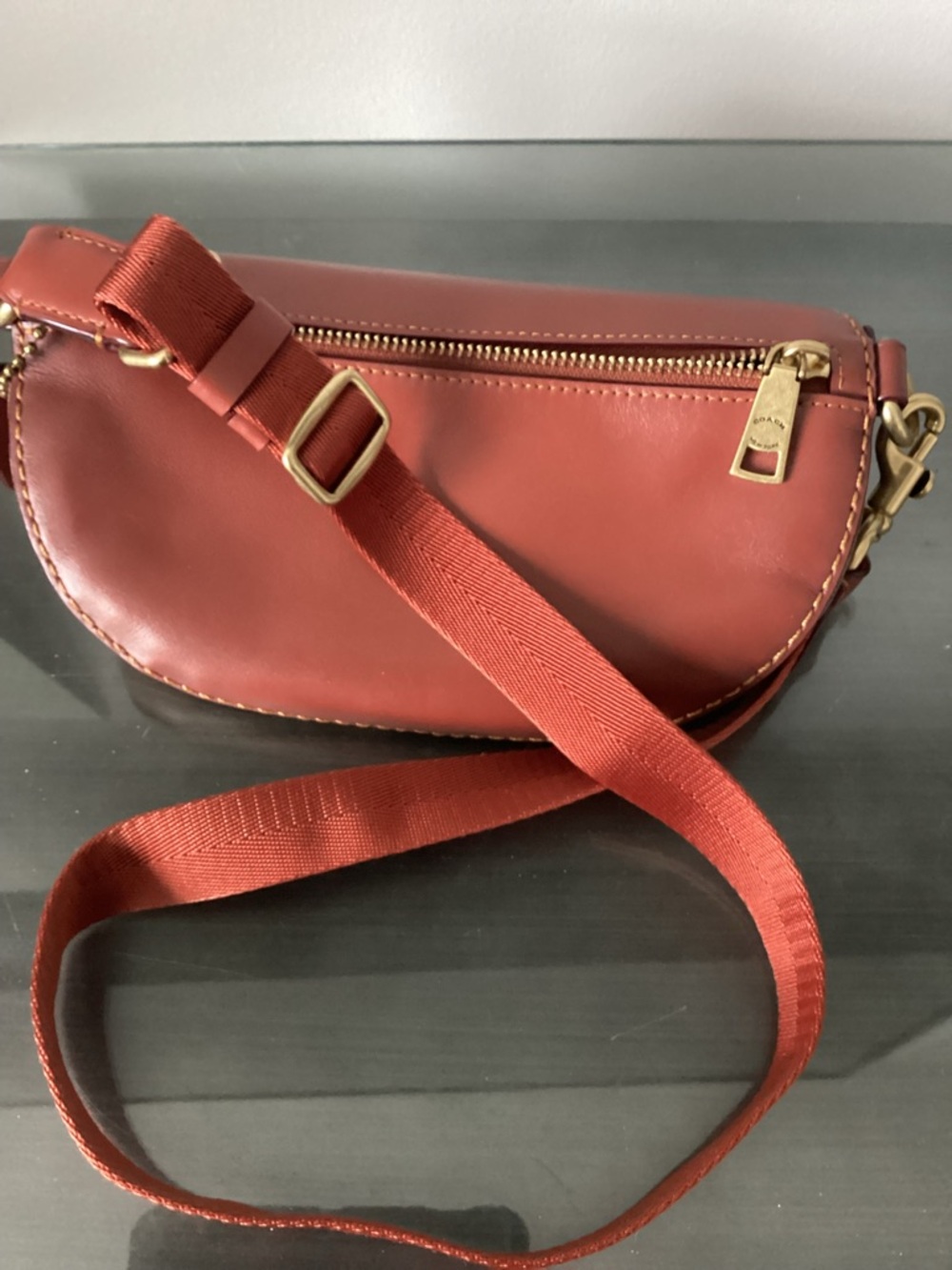 Super Rare made for Japan Coach Signature Adjustable Leather Belt Bag/Crossbody - Picture 3 of 8